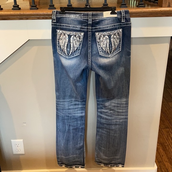 Women’s Miss Me Mid-Rise Bootcut Jeans - Picture 2 of 5